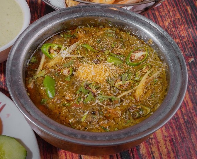 Chicken Hari Mirch Handi (Half)